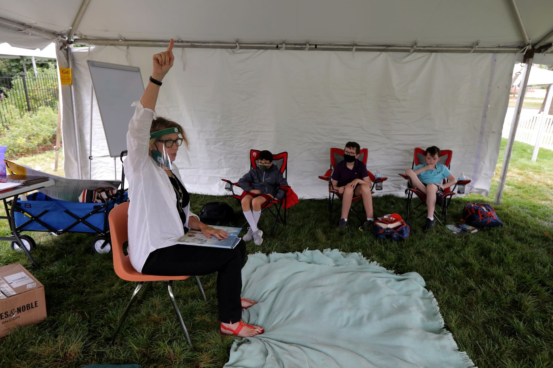 Forsyth School creates outdoor classrooms during coronavirus pandemic